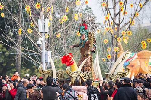 10年金沙祭祀延续3000年古蜀传统  祈福新春送祝福