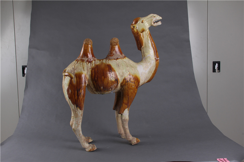 104--三彩骆驼--M2：7.jpg