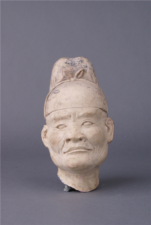 43--白釉宦官俑头--1084.jpg
